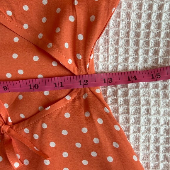 Flynn Skye peach polka dot balletcore ruffle short sleeve cutout mini NWT SZ SM - Picture 6 of 8